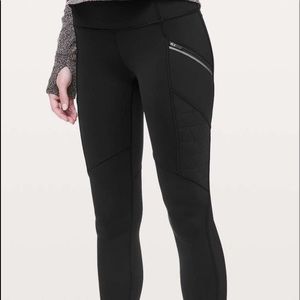 Lululemon toasty tight tech II
